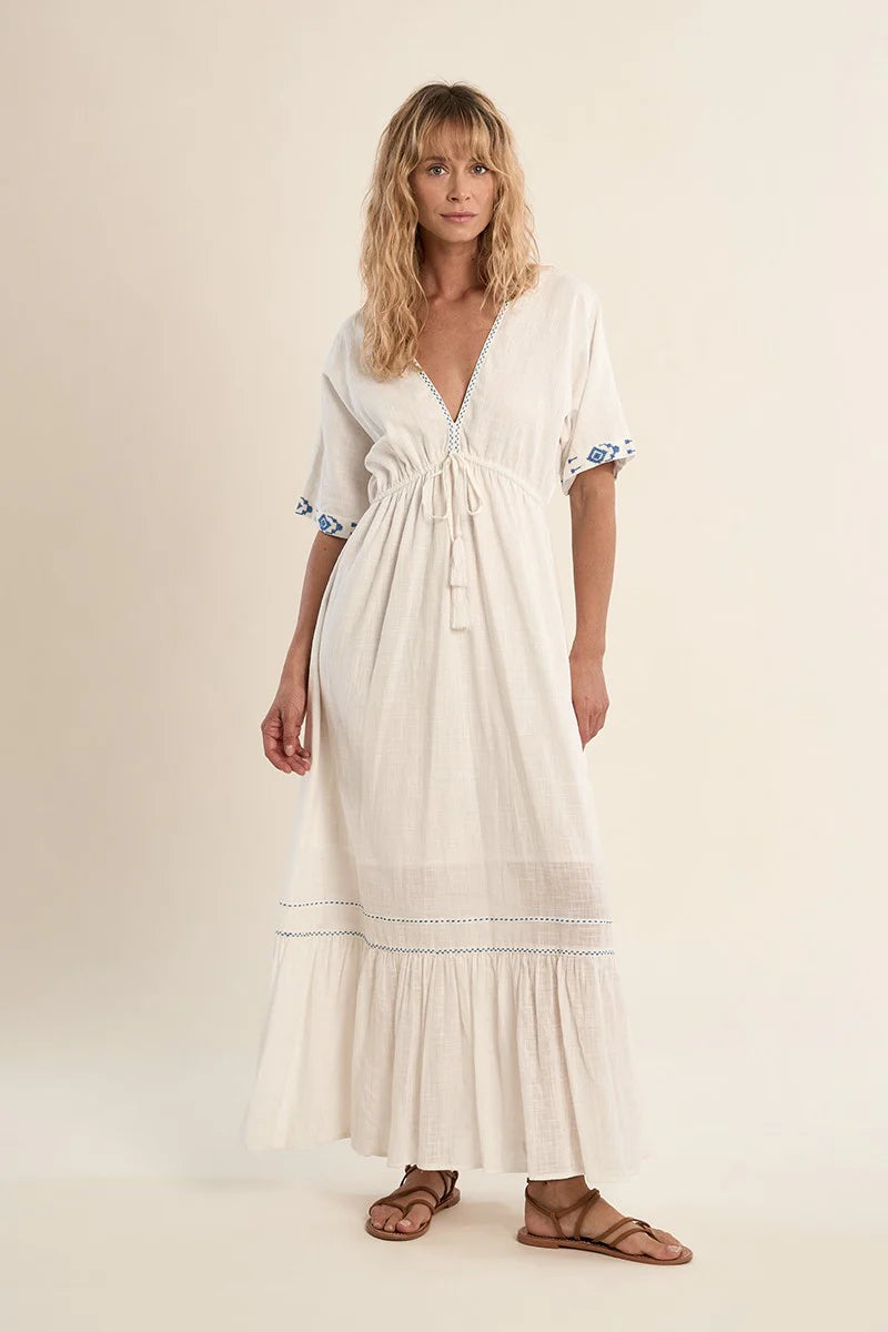 Long cotton dress with embroidery