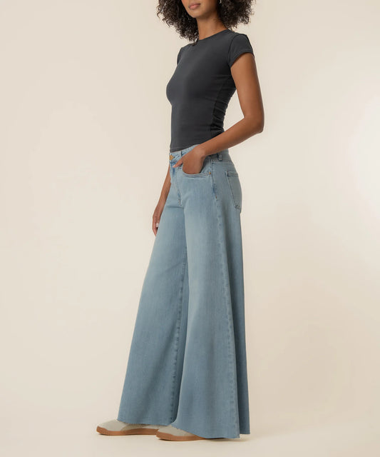 Blake High Rise Super Wide Leg in Transcendent Wash
