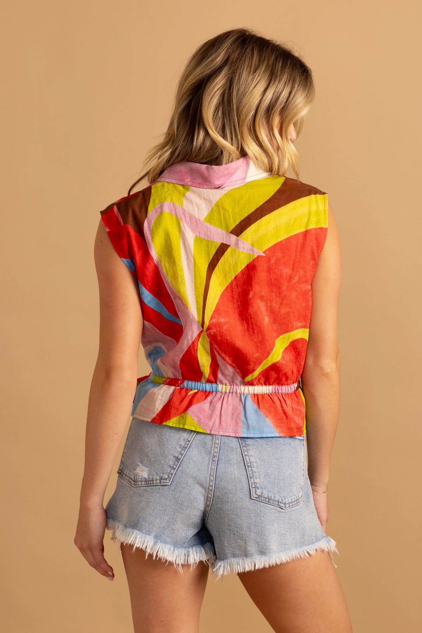 Maggie Top