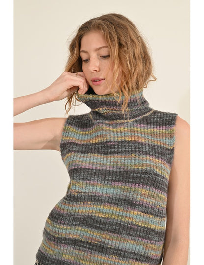 Multicolor Sleeveless Turtleneck Sweater in Grey