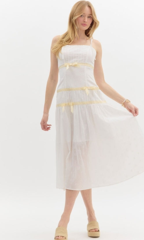 D24078/Off White